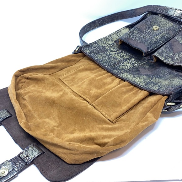 Patricia Nash Distressed Metallic Foil Armenian Messenger Bag. - Picture 7 of 12
